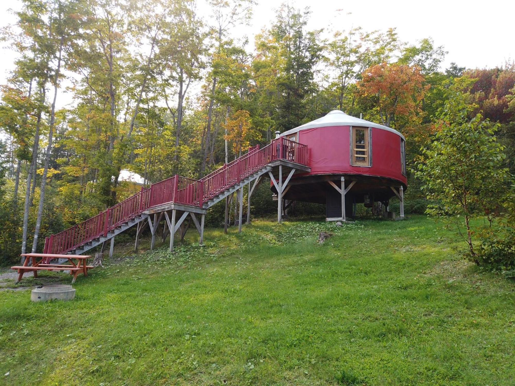Parc Du Mont-Citadelle Villa Saint-Honore-de-Temiscouata Екстериор снимка